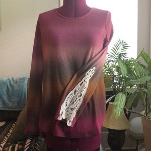 Long sleeve colorful top!